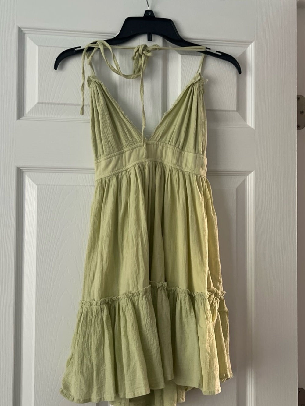 Le Lis Light Green Tie-Strap Babydoll Mini Dress